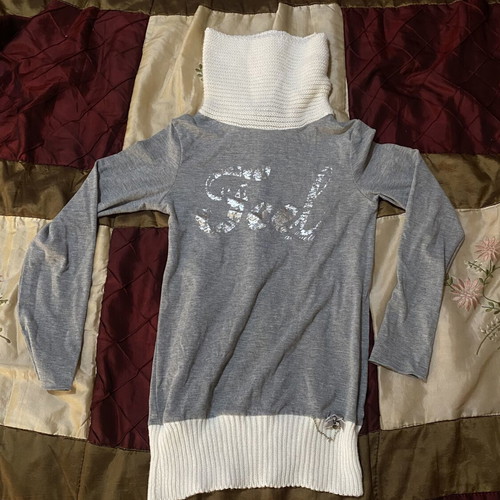 Shirt used, size M, white and gray