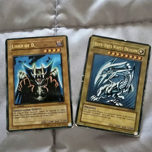Yu-Gi-Oh! Blue-Eyes White Dragon SDK-001 1η Έκδοση και Lord of D. SDK-041 1η Έκδοση μεταχειρισμένες