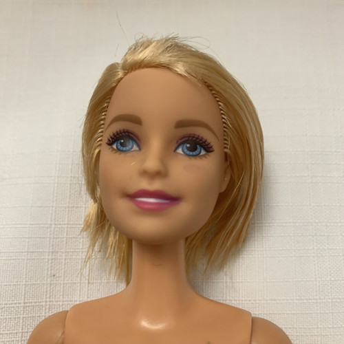 Barbie used with defects, pack of 3, ideal for OOAK