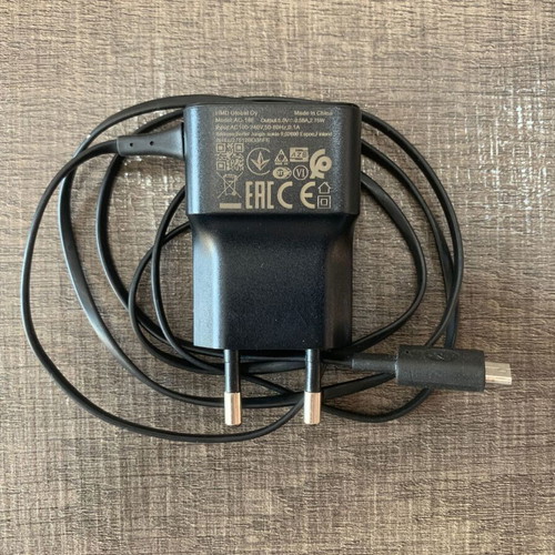Nokia AC-18E Micro USB charger used