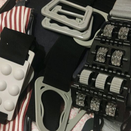 Cellulite massage device like new with muscle pain relief