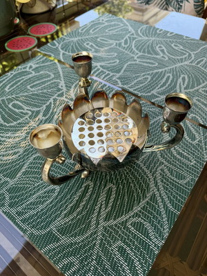 Silver decorative 3-candle holder with flower grate, queen Victoria-Regency Collection, new