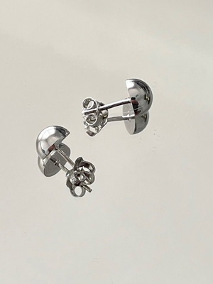 White 14k ball earrings like new