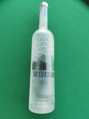 Άδεια μπουκάλια Belvedere και Windspiel