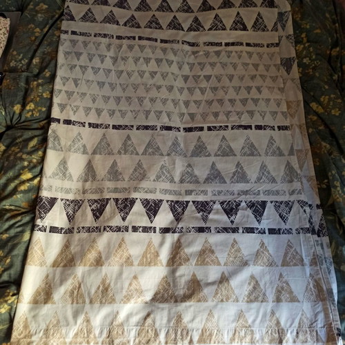 Semi-double bedsheet flat without elastic, like new, boho design