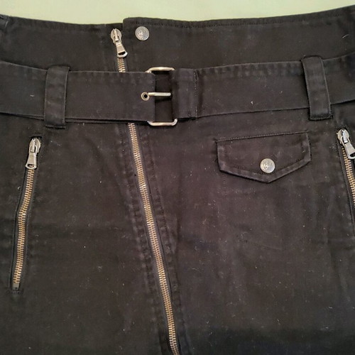 Marlboro Classics skirt size 42 used, black with zipper