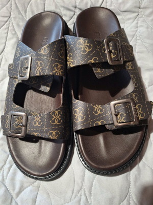 Guess sandals new, brown, size 44