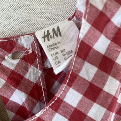 Baby dresses pack like new, sizes 9-18 months