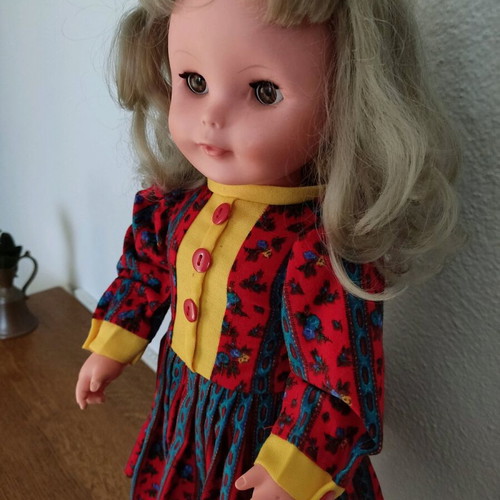 Vintage doll 48cm used, very good condition