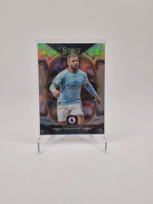 Panini Select Premier League Terrace Silver Prizm Kyle Walker #65 used