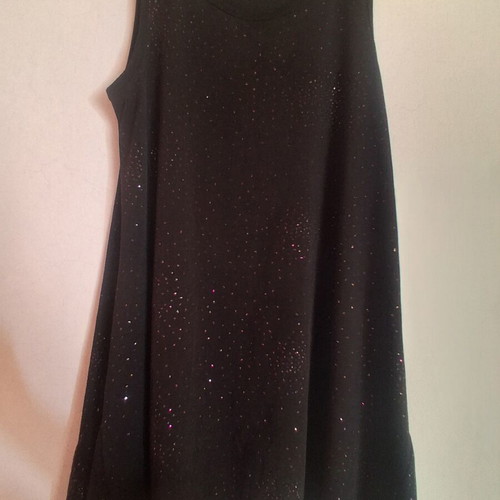 Black sleeveless top with subtle shimmer like new, sizes XS and S