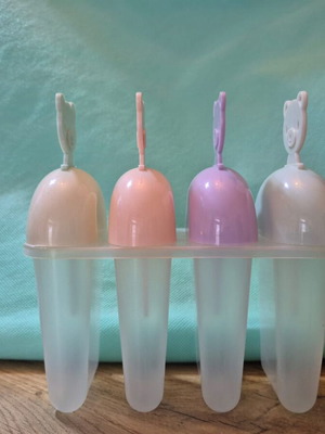 Granita molds 4 positions like new