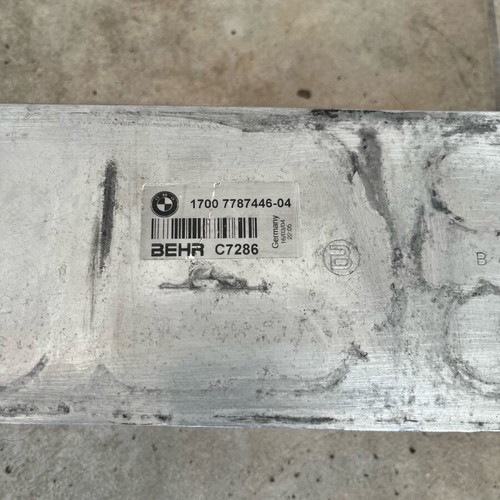 Bmw 530 Diesel 2006 intercooler used Behr 17007787446-04