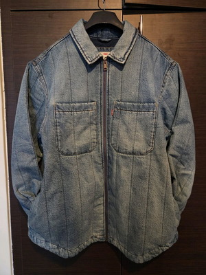 Levi's blue jacket Large like new with tags