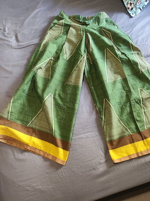 Pleated pant cotton one size like new, blue royal