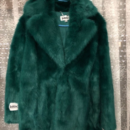 Jakke green synthetic fur like new