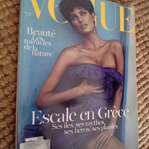 Vogue Paris June-Juillet 2011 magazine like new French edition
