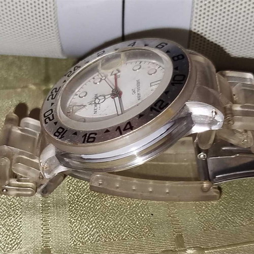 Newman watch used with white bezel and 5ATM water resistance