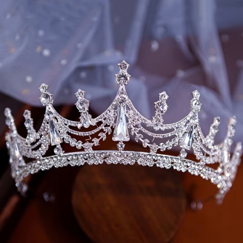 Bridal tiara with crystal rhinestones, new, model 77