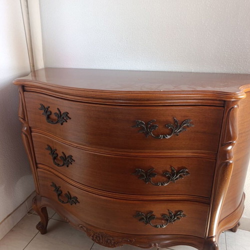 Wooden dresser classic French style like new