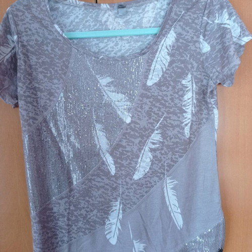 Women's cotton short sleeve t-shirts like new, size L, pack of 3