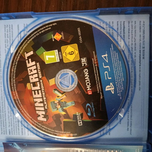 Minecraft PS4 slightly used
