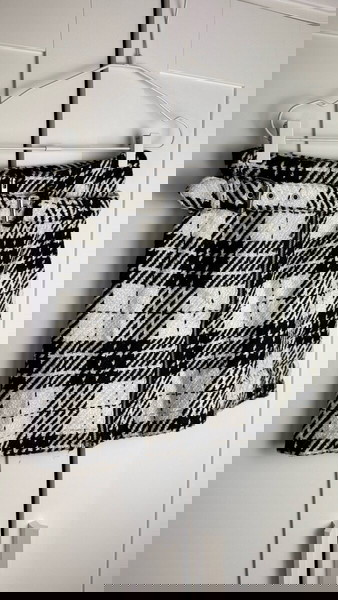 Φούστα μίνι  γυναικεία,Zara καρό άσπρη / μαύρη medium