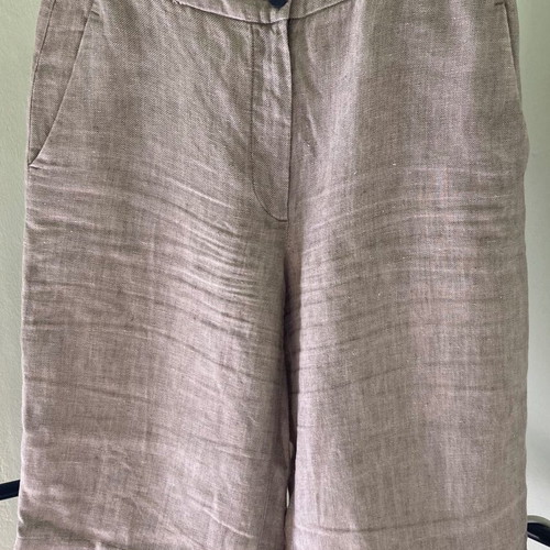 Massimo Dutti Women's Linen Bermuda Shorts like new, beige