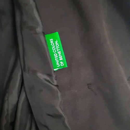 Black Benetton trench coat used, size 42 (S/M)