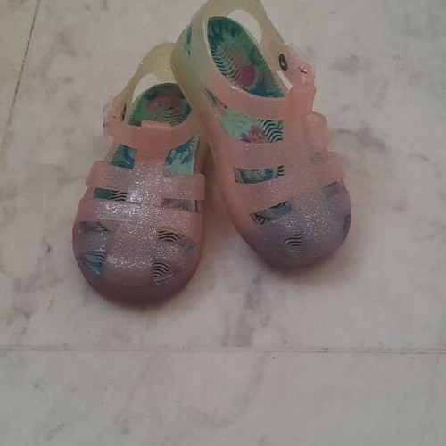 F&F Water Sandals Size 22 Like New With Removable Insole