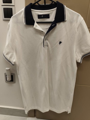 Polo shirt size M like new