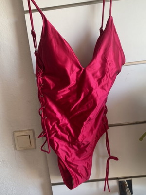Swimsuit new, red, size M 38 10