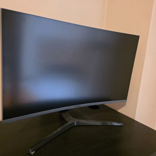 Computer monitor with desk like new