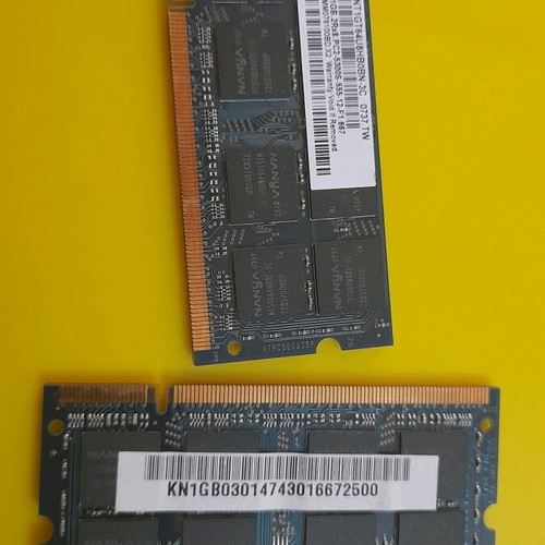 RAM SODIMM memory for laptop 2x1GB like new