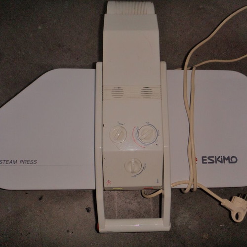 Steam Ironing Press like new
