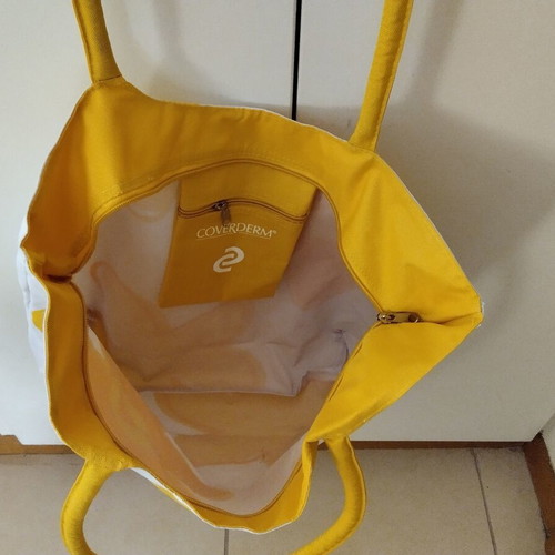 Coverderm Beach Bag shoulder type new, white and yellow