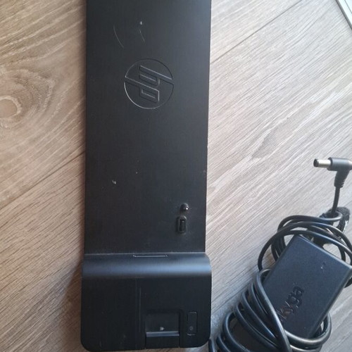 HP 2013 Ultraslim Docking Station like new