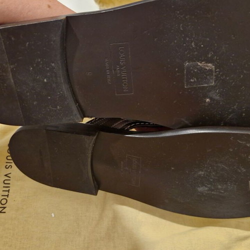 Louis Vuitton men's brown flip-flops – Size 43 – Unworn with box & case