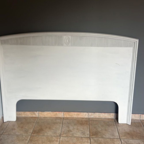 Wooden headboard used for bed, solid wood