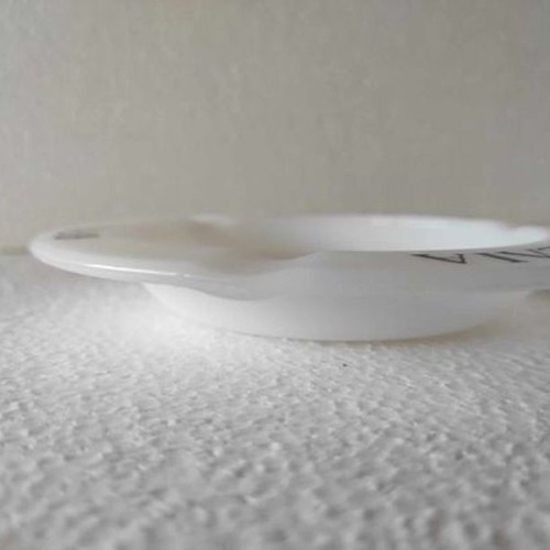 Karelia Rex Cigarette Ashtray Opaline from the 70s like new