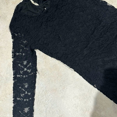 Lynne Lace Dress Black with Open Back like new, Size M