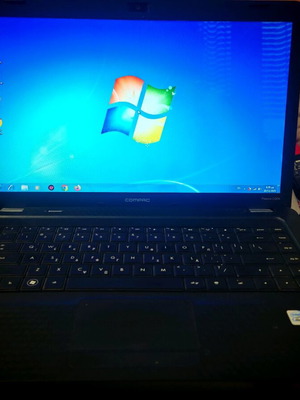 Laptop Compaq CQ56 15.6" μεταχειρισμένο με 4GB RAM και τσάντα