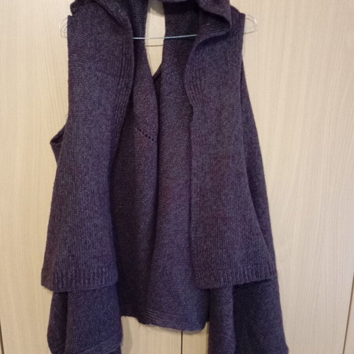 Raxevsky cape size L like new, purple