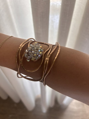 Handmade bracelet like new, pink and gold