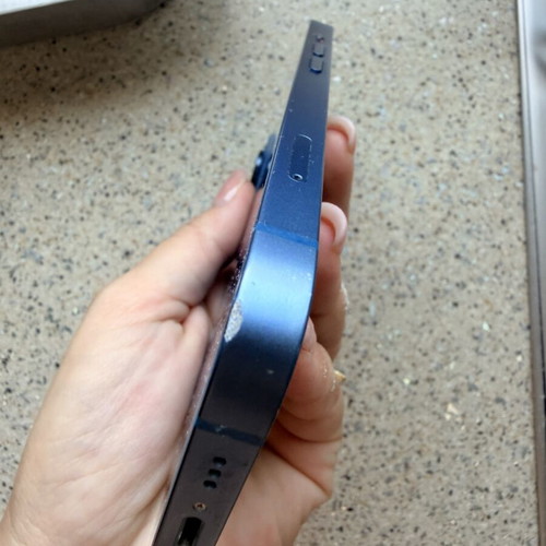 iPhone 13 128GB blue used, battery needs service
