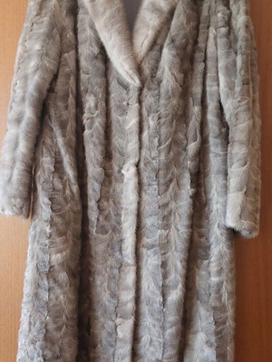 Gray mink fur coat like new, size L