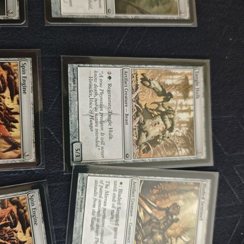 MTG Mirrodin Besieged 40 Cards Like New with Sleeves