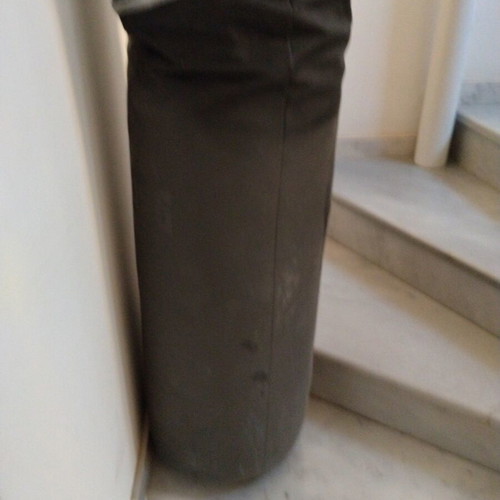 Boxing bag, height 1.30m, diameter 33cm