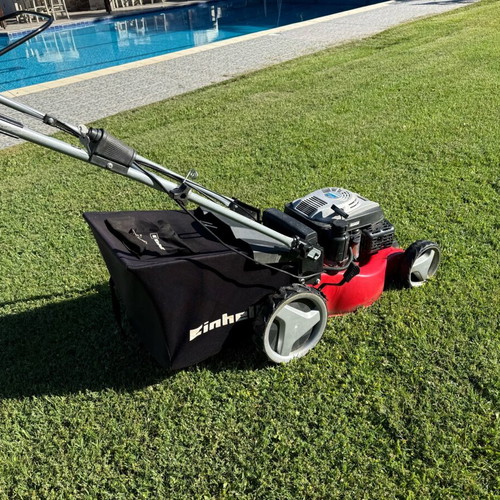 Petrol Brush Cutter like new, serviced