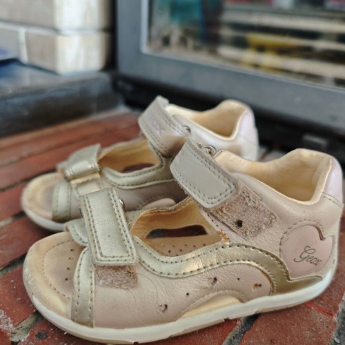 Geox sandals size 24 used, beige
